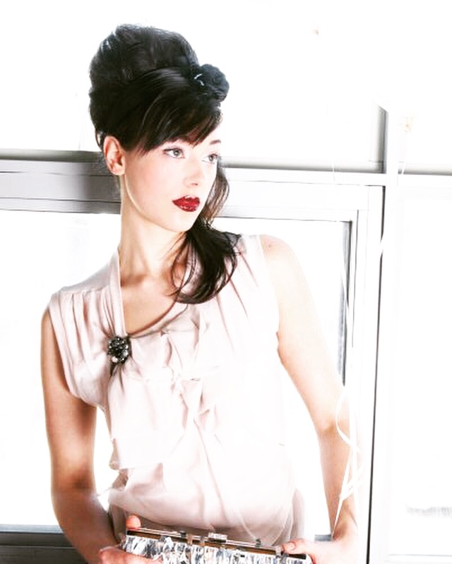 Makeup and hair by Christine Conte | 136 Allenwood Dr, Wasaga Beach, ON L9Z 2P9, Canada | Phone: (416) 456-0976