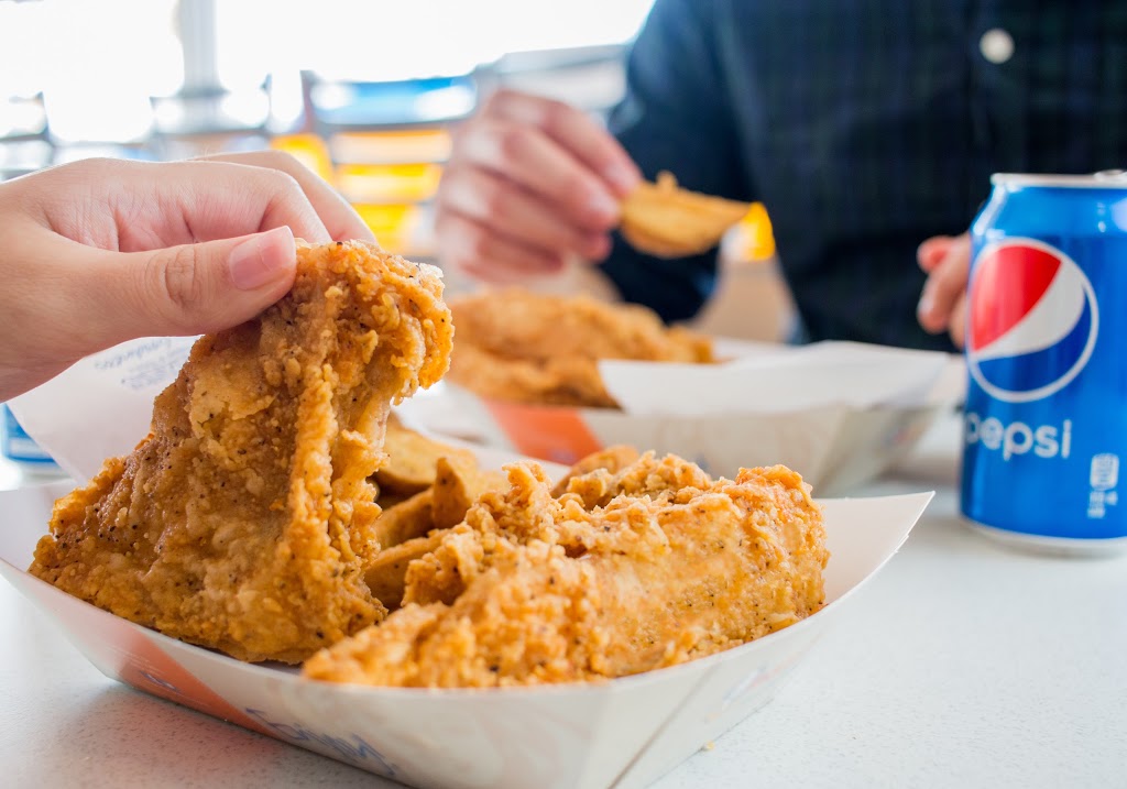 Mary Browns Chicken & Taters | 1550 Lansdowne St W, Peterborough, ON K9J 2A2, Canada | Phone: (705) 874-0384