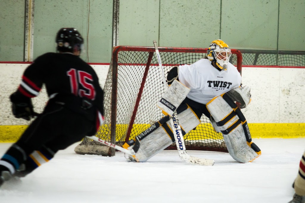 Canlan Ice Sports - Twin Rinks | 5700 Langley Bypass, Langley City, BC V3A 8L7, Canada | Phone: (604) 532-8946