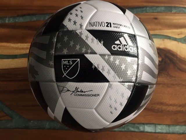 Red Card Soccer Store Inc | 1500 Seel Ave, Winnipeg, MB R3T 4Z6, Canada | Phone: (204) 999-1355