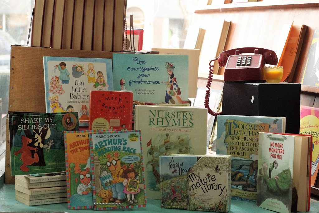 Encore Books & Records | 5670 Rue Sherbrooke Ouest, Montréal, QC H4A 1W7, Canada | Phone: (514) 482-5100