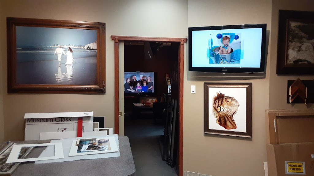The Village Studio | 2580 Southland Dr SW, Calgary, AB T2V 4J8, Canada | Phone: (403) 281-0444