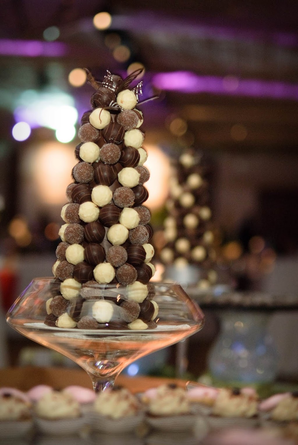 Chocolate And Pastry Boutique | 4040 Steeles Ave W, Woodbridge, ON L4L 4Y5, Canada | Phone: (905) 851-6675