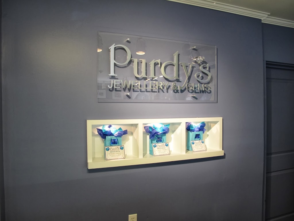 Purdys Jewellery & Gems | 61 Bolton St, Bobcaygeon, ON K0M 1A0, Canada | Phone: (705) 738-2373