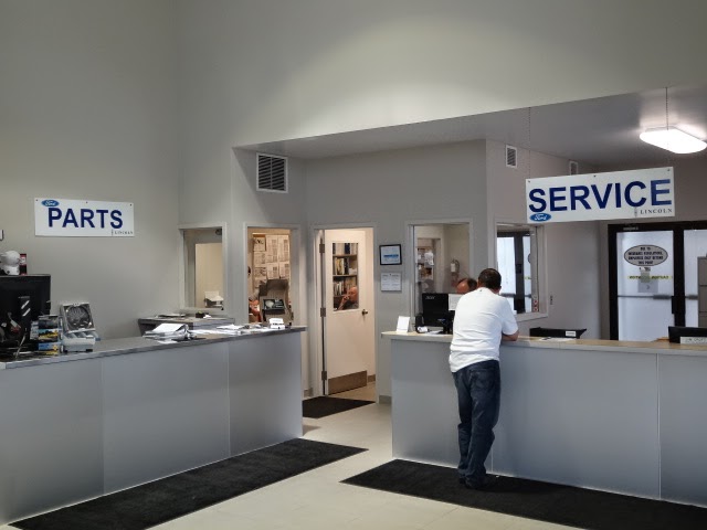 Trillium Ford Lincoln | 4589 Industrial Pkwy, Alliston, ON L9V 1W1, Canada | Phone: (705) 435-7609