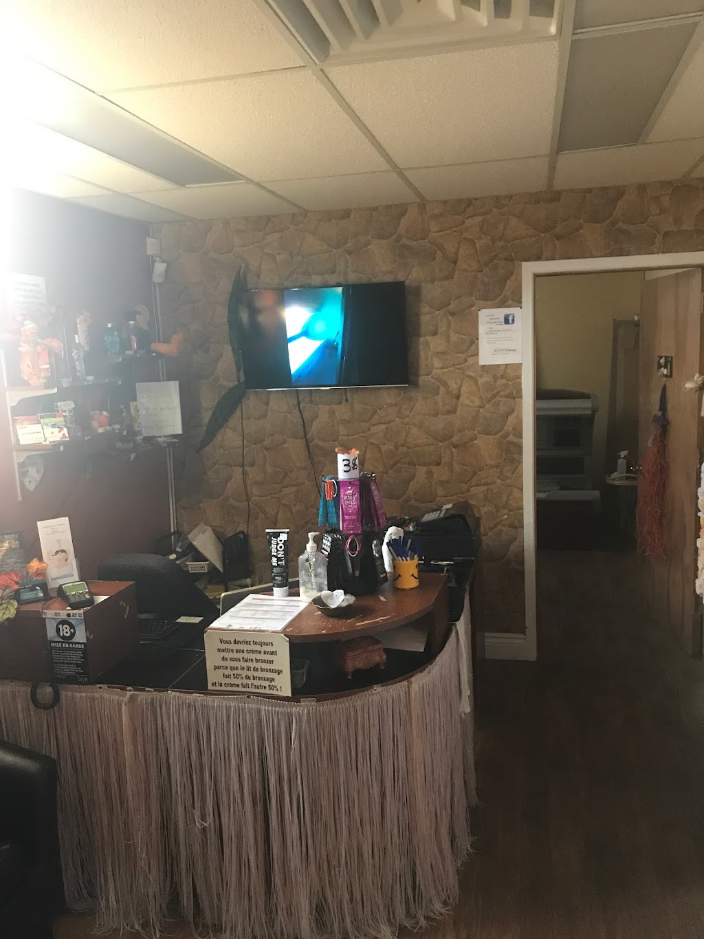 Centre Soleil Détente Val-Bélair | 1000 Bd Pie-XI S, Québec, QC G3K 1L2, Canada | Phone: (418) 380-0801