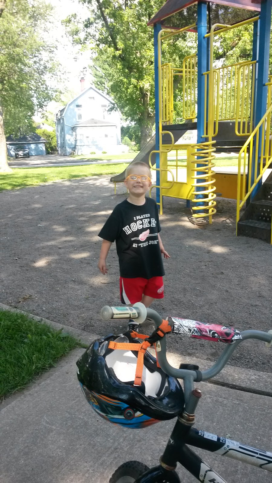 King George Park | 606-608 Duncan St, Wallaceburg, ON N8A, Canada | Phone: (519) 627-1603