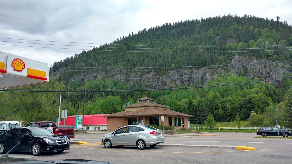 Coop de Consommation de Petit Saguenay (Intermarché) | 60 Rue Dumas, Petit-Saguenay, QC G0V 1N0, Canada | Phone: (418) 272-2034