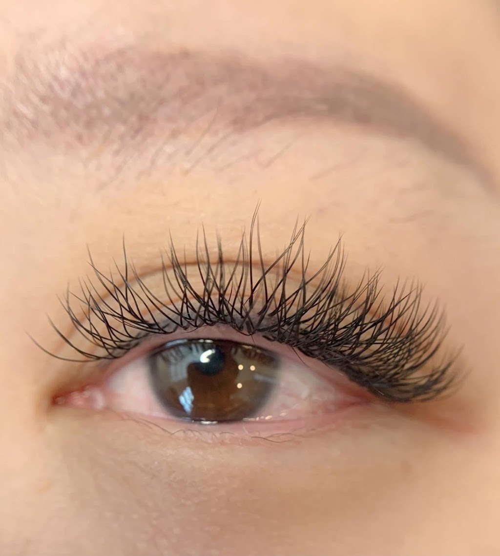 Lazzy Lashes | 3680 Rosamond Ave, Richmond, BC V7E 1A7, Canada | Phone: (604) 779-1221