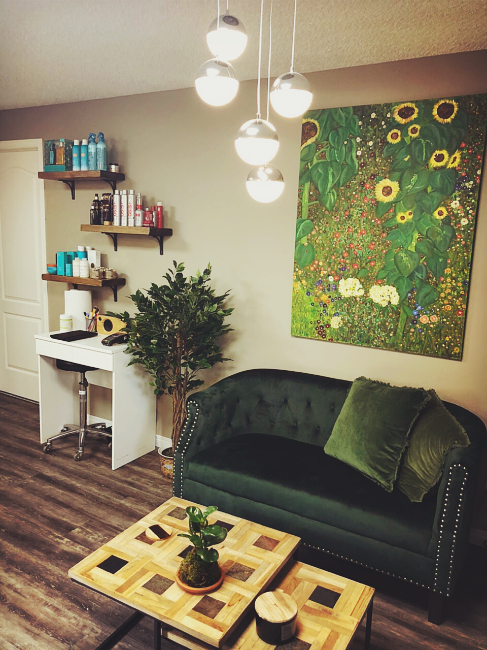 Elegance Beauty Hair​​​​ | 11527 168 Ave NW, Edmonton, AB T5X 6B6, Canada | Phone: (587) 982-5022