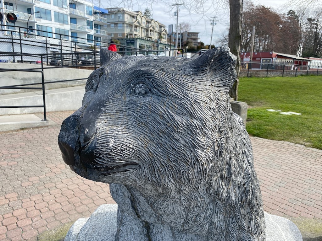 Bear Statue | point of interest | White Rock Promenade, White Rock, BC V4B 1C9, Canada | 6045412100 OR +1 604-541-2100