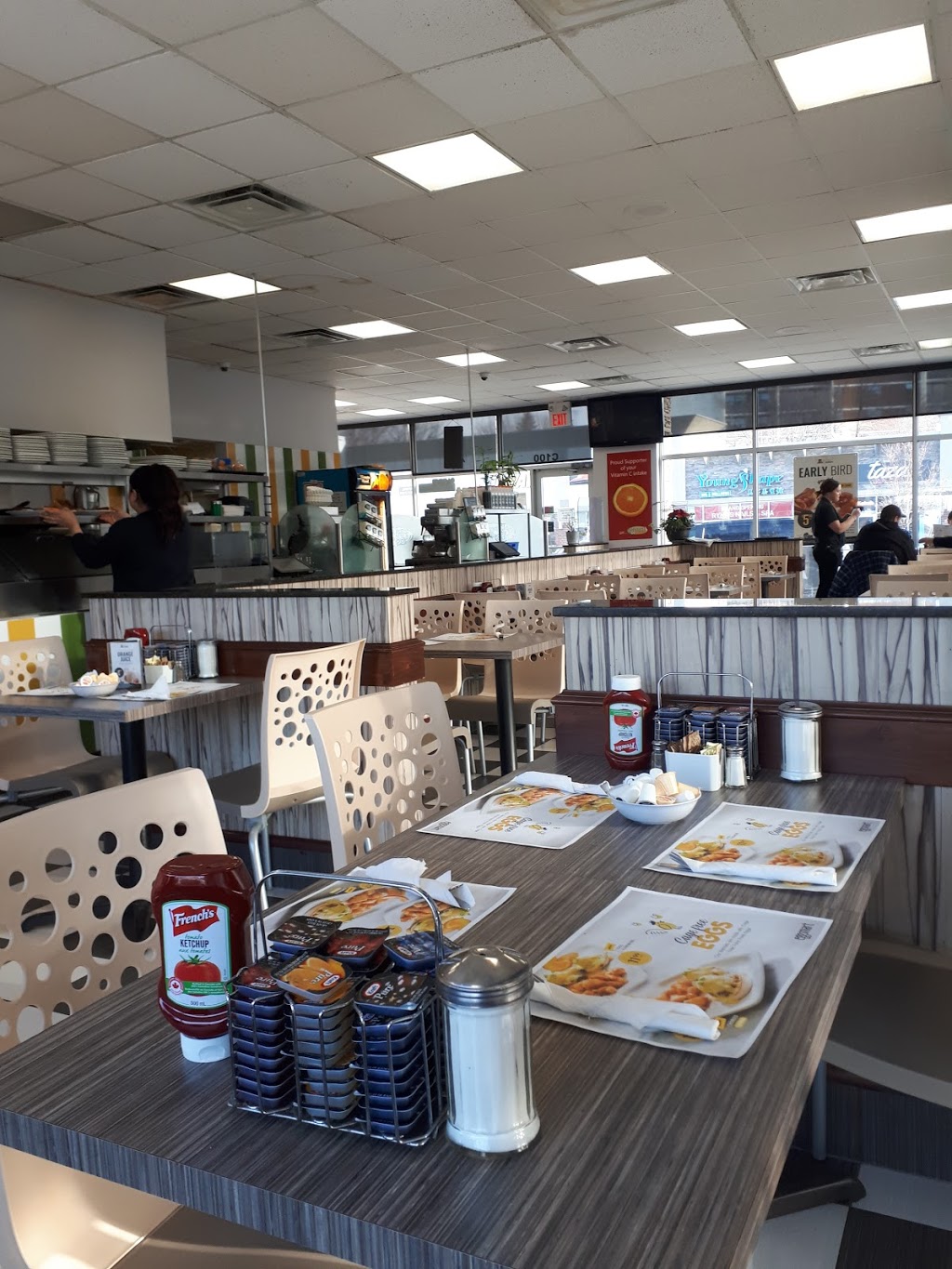 Van Mills Centre | 1944 Fowler Dr #1900, Mississauga, ON L5K 0A1, Canada | Phone: (905) 823-4606