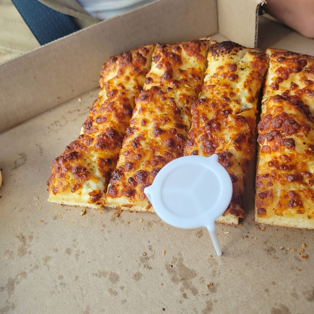 Gabriel Pizza | 48 Nova Lndg, Antigonish, NS B2G 0G6, Canada | Phone: (902) 932-2500