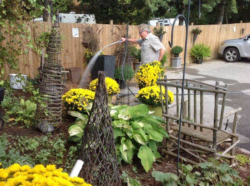 Montes Place Ltd | 1270 Gordon St, Guelph, ON N1L 1H3, Canada | Phone: (519) 836-0163