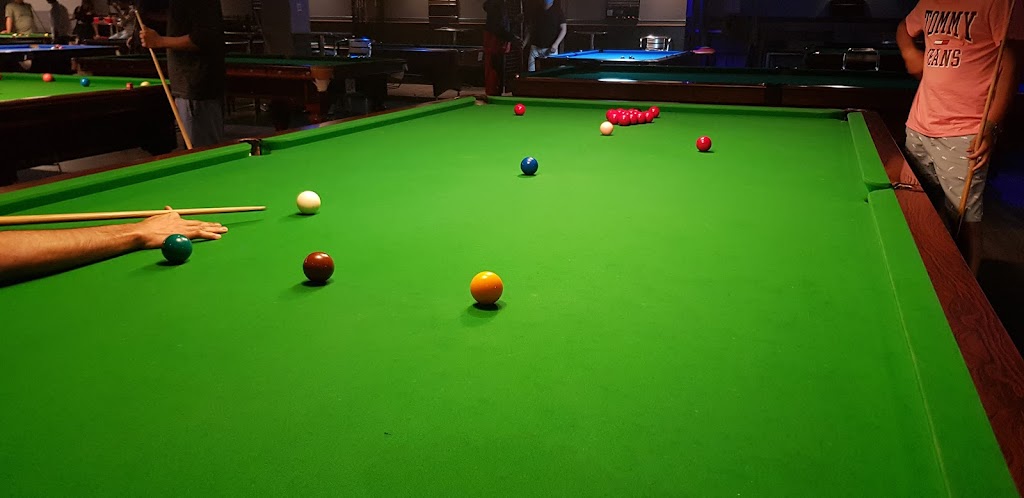 VIP Pool & Bar (Snooker Club) | 301 Ellesmere Rd, Scarborough, ON M1R 4E4, Canada | Phone: (416) 391-1313