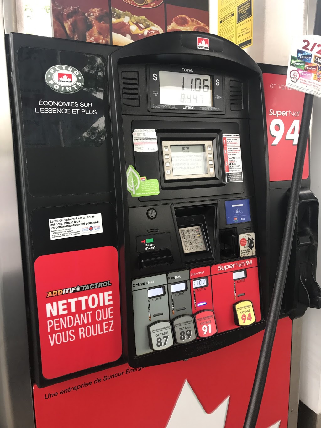 Petro-Canada | 1355 Boulevard des Laurentides, Saint-Jérôme, QC J7Z 7L3, Canada | Phone: (450) 304-1977