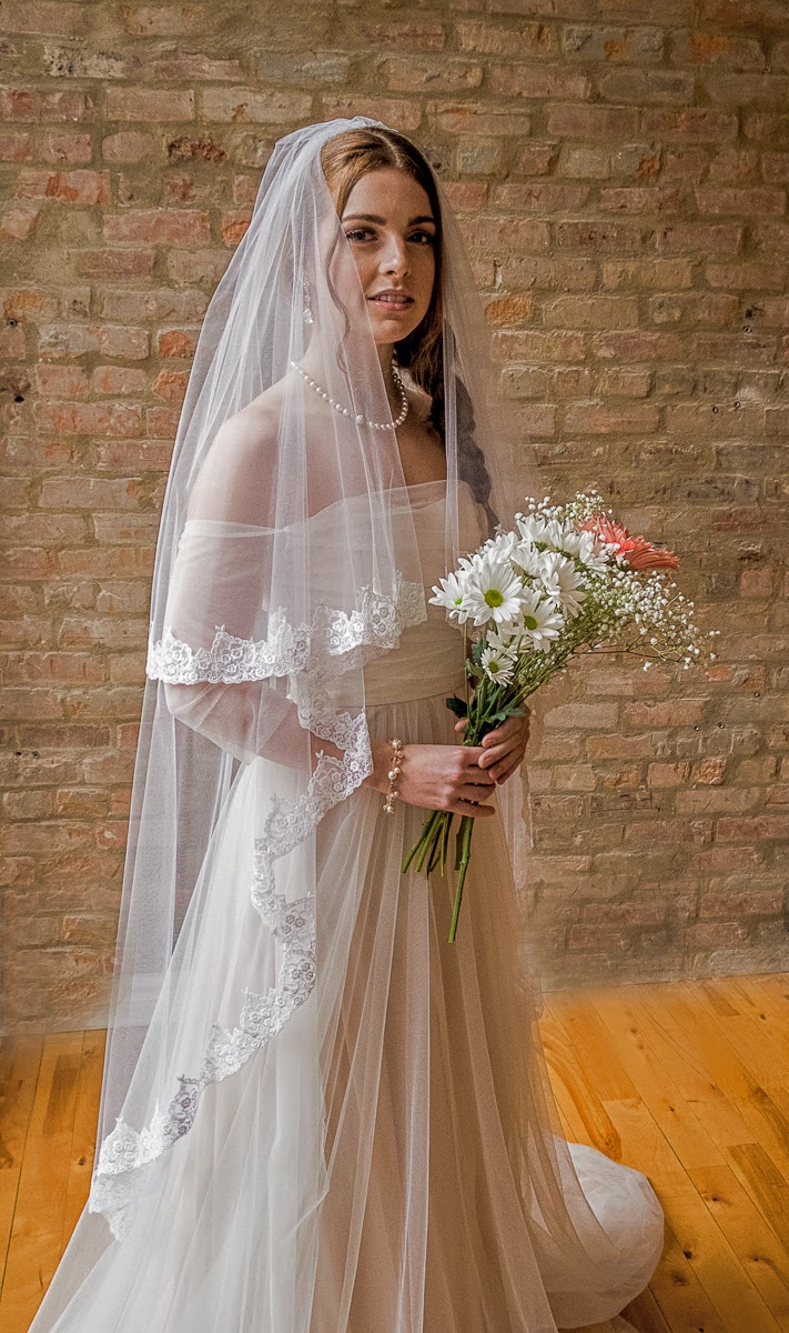 Parure | 6021 Chemin St François, Saint-Laurent, QC H4S 1B6, Canada | Phone: (514) 779-9322