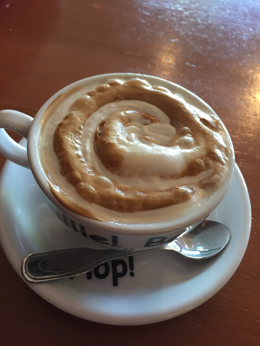 Les Cafés de Julie | 60 Côte Saint Grégoire, Québec, QC G1C 5T2, Canada | Phone: (418) 660-0802