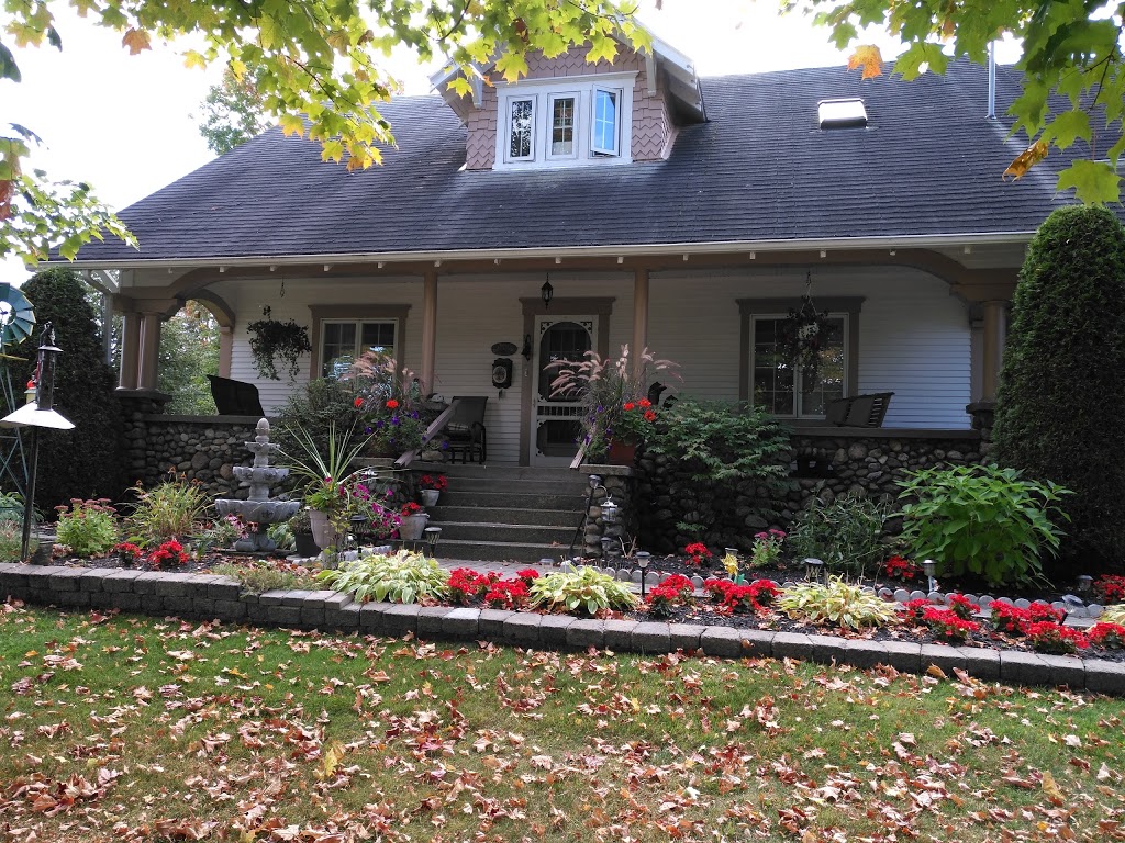 Le Gîte Chez Marie-Marthe | 1452 Chemin Riendeau, Coaticook, QC J1A 2S4, Canada | Phone: (819) 849-7445