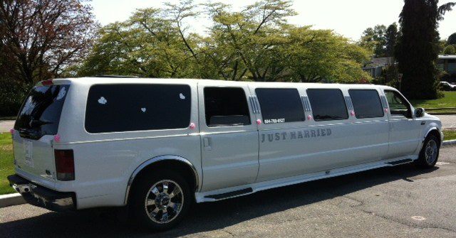 Vanlimo Limousine Service | 1427 W King Edward Ave, Vancouver, BC V6H 2A3, Canada | Phone: (604) 760-6527