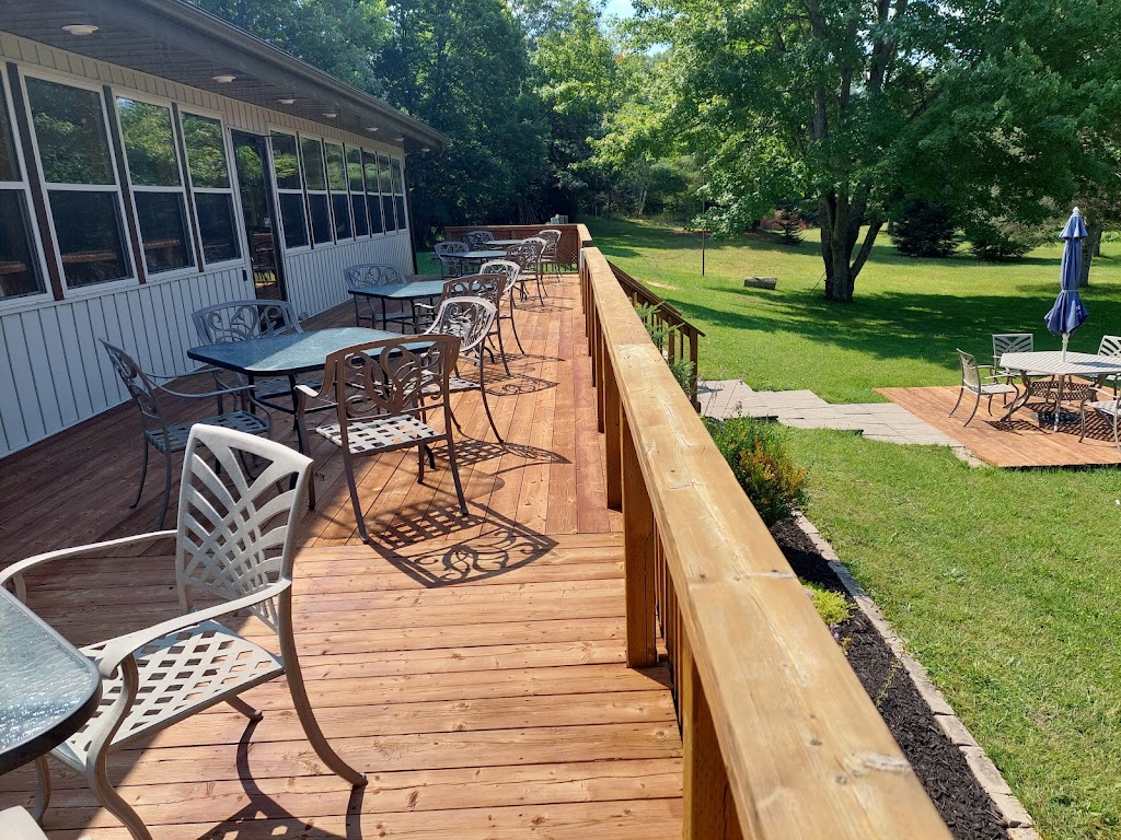 Lock42 Grill | 2605 Bonsor Rd, Washago, ON L0K 2B0, Canada | Phone: (705) 689-4242