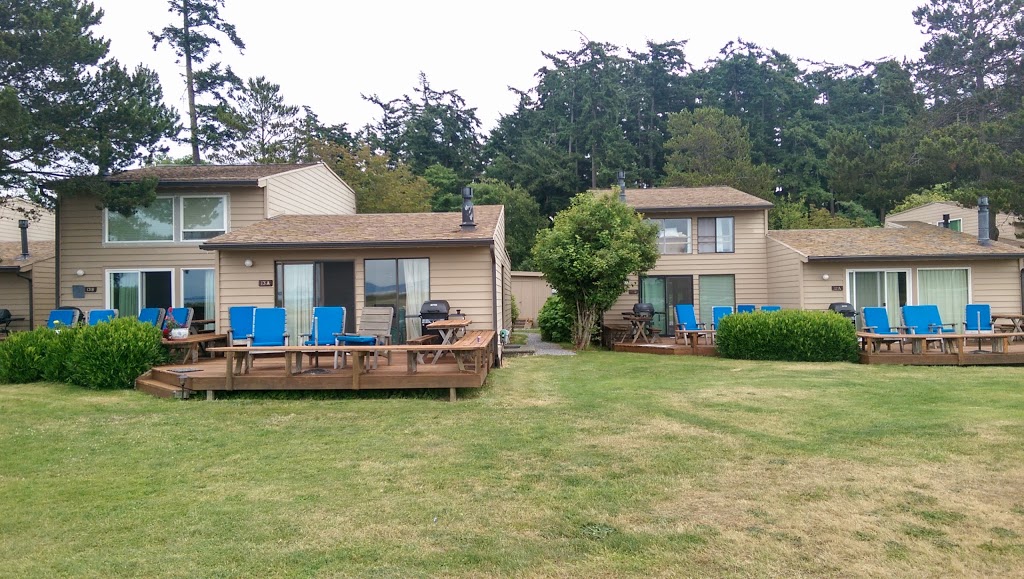 Smugglers Villa Resort | 54 Hunt Rd, Eastsound, WA 98245, USA | Phone: (360) 376-2297