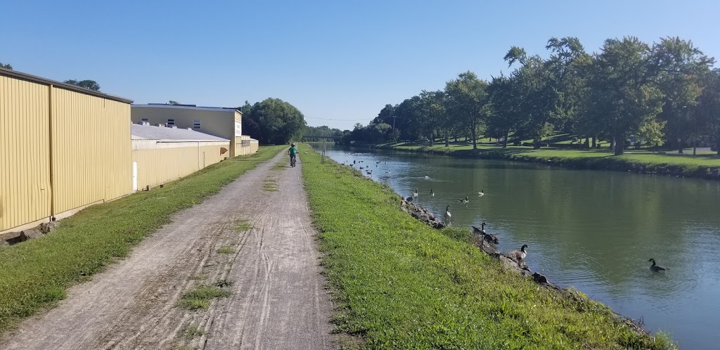 Erie Canalway Trail - Access Point - Parking Area | 5557-5599 Feigle Rd, Lockport, NY 14094, USA