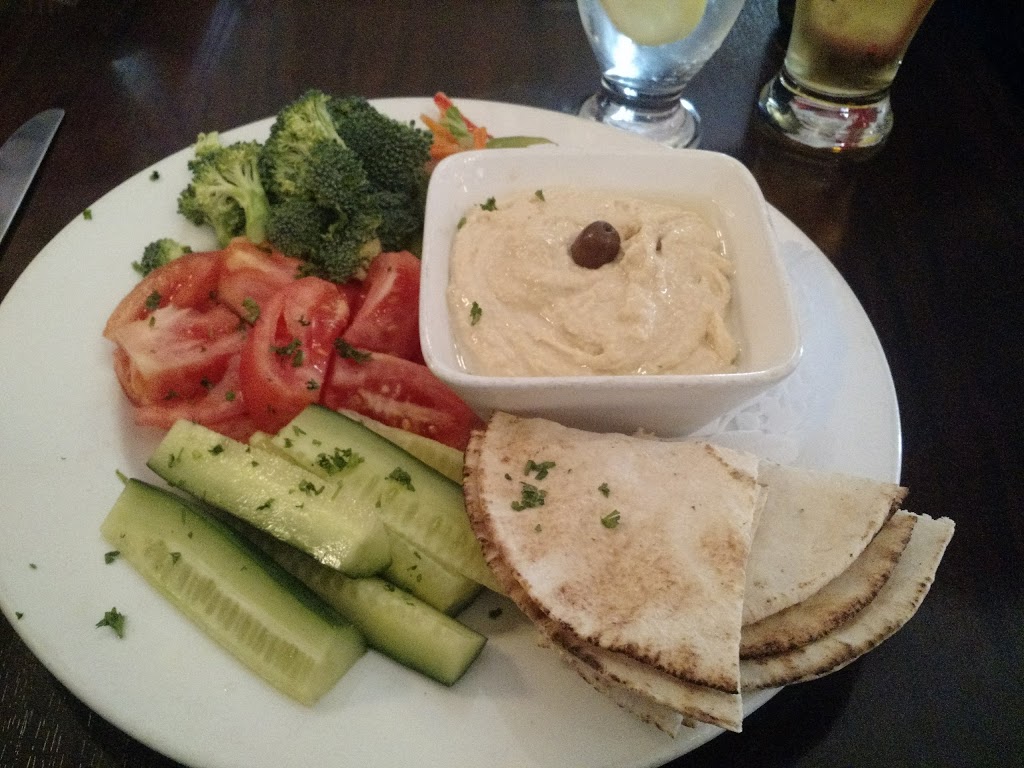 Rob Bitars Ristorante | 689 Nova Scotia Trunk 2, Elmsdale, NS B2S 1A8, Canada | Phone: (902) 883-7475