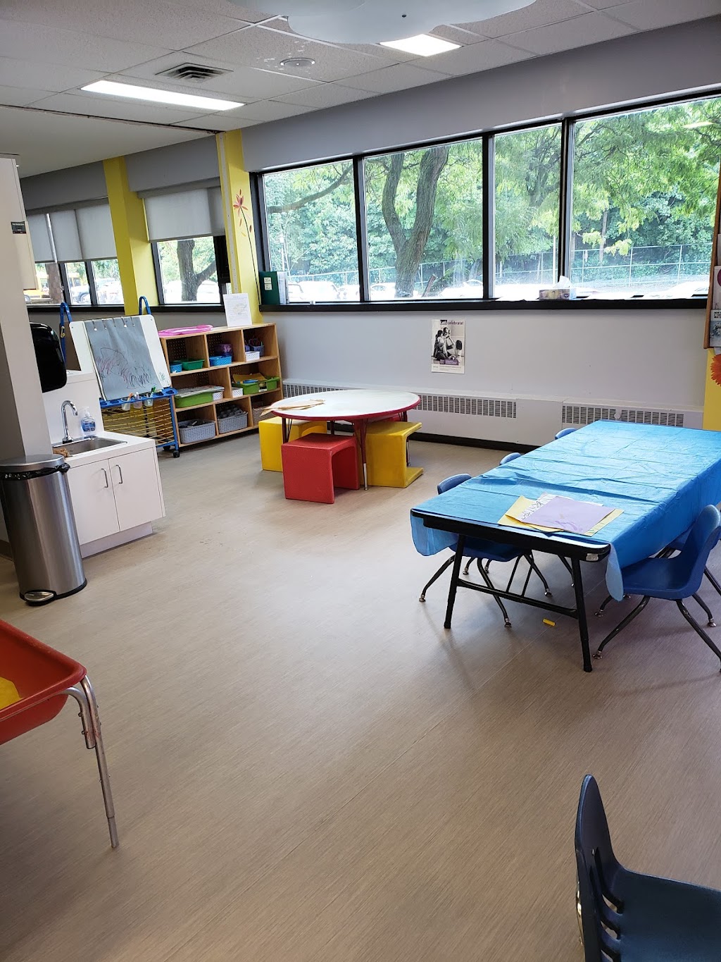 Ontario Early Years Ctr | 1645 Sheppard Ave W, North York, ON M3M 2X4, Canada | Phone: (416) 633-4035