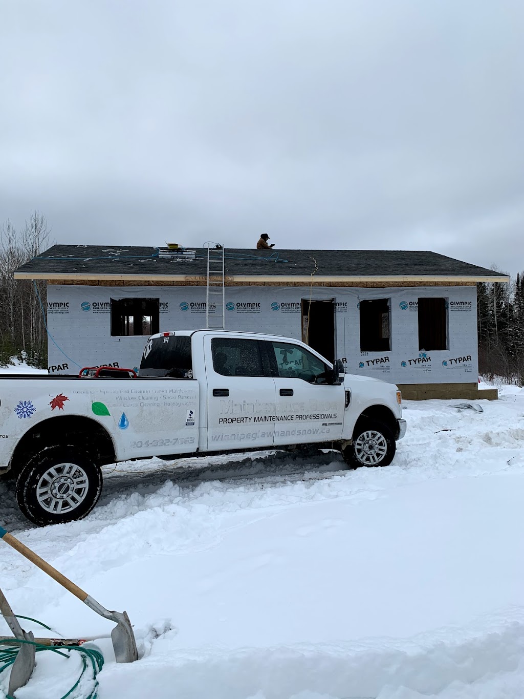 Maintenance brothers | 22 Bowhill Ln, Winnipeg, MB R3R 0J3, Canada | Phone: (204) 930-7663
