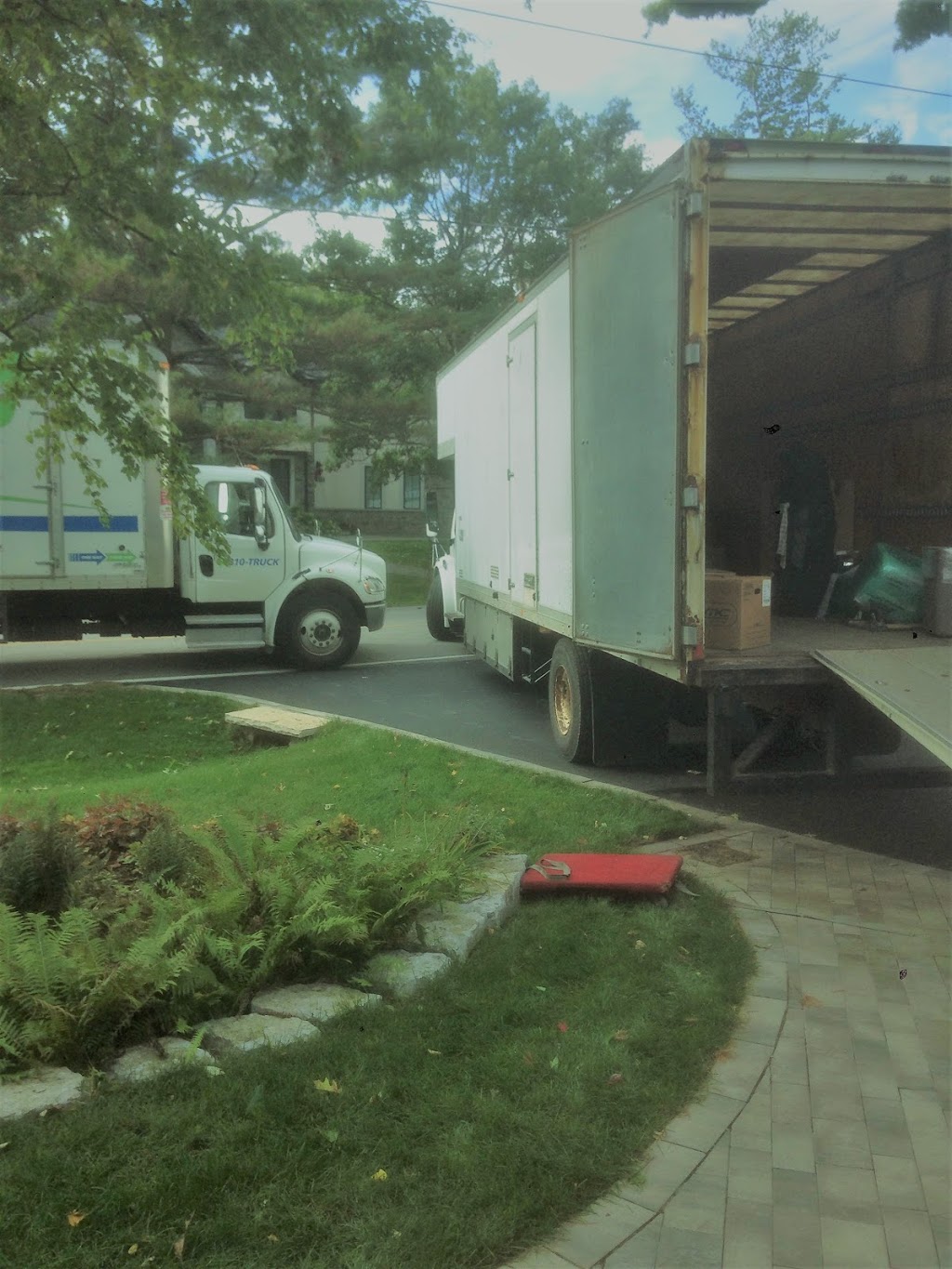 Arieli MOVING | 35 Colville Rd, North York, ON M6M 2Y2, Canada | Phone: (647) 691-8838