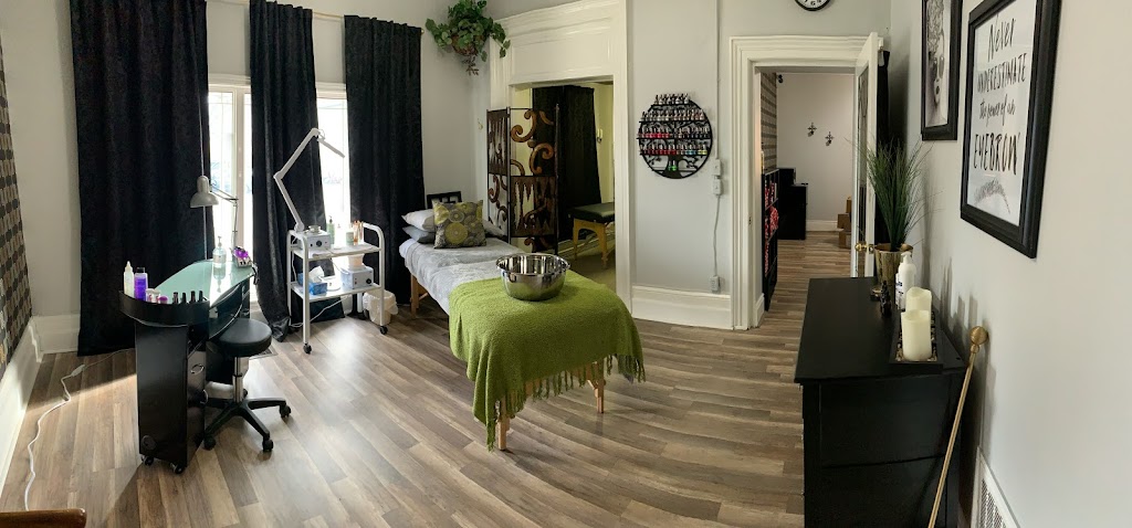 Hair Studio 54 Bobcaygeon | 54 Main St, Bobcaygeon, ON K0M 1A0, Canada | Phone: (289) 264-6026