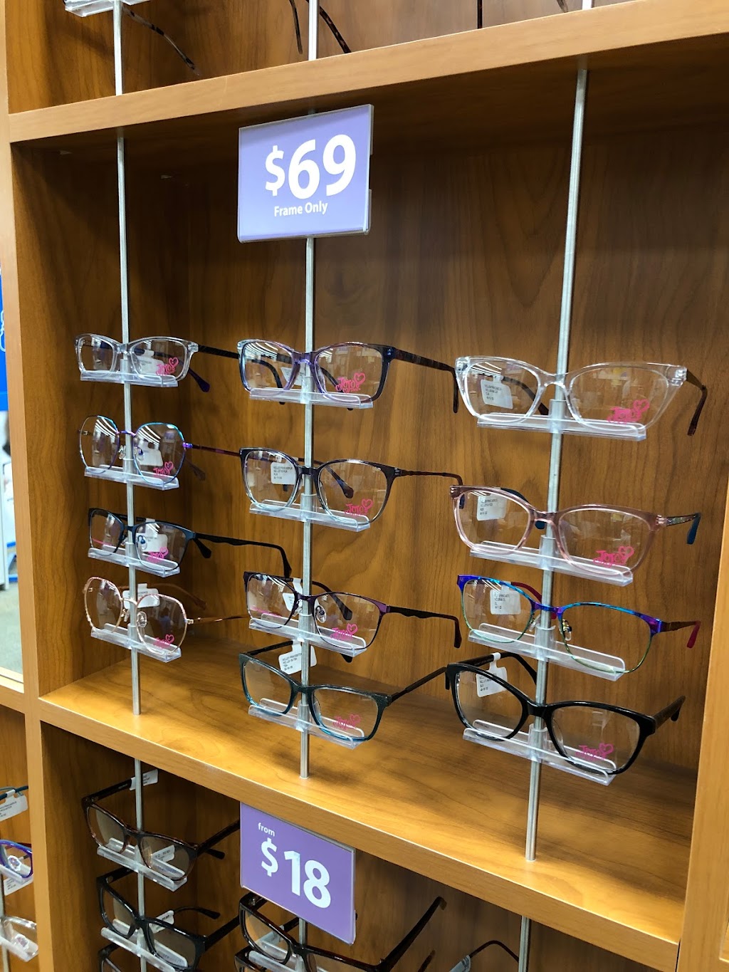 Vision Center At Walmart | 1130 Midland Ave, Kingston, ON K7P 2X9, Canada | Phone: (613) 634-2285