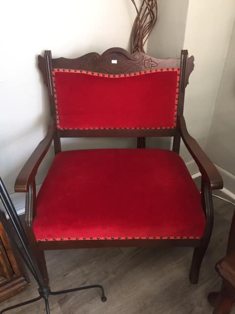 Carmyns Bargains | 297 Springbank Dr Rear 1, London, ON N6J 1G4, Canada | Phone: (226) 236-5715