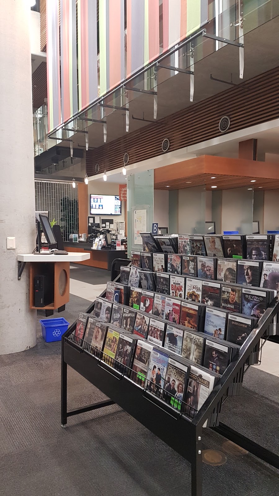 Whitby Public Library - Central Library | 405 Dundas St W, Whitby, ON L1N 6A1, Canada | Phone: (905) 668-6531