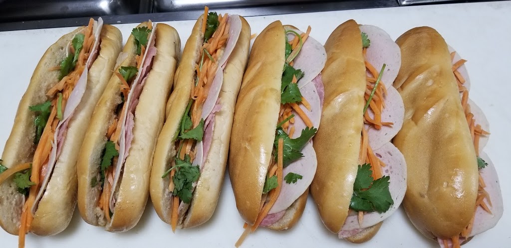 Chao Bistro | 355 Elmira Rd N #138, Guelph, ON N1K 1S5, Canada | Phone: (519) 574-2426