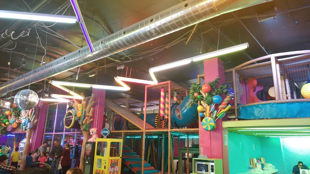 Centre Fun Carie Factory | 1345 Rte de lAéroport, LAncienne-Lorette, QC G2G 1G5, Canada | Phone: (418) 380-1010