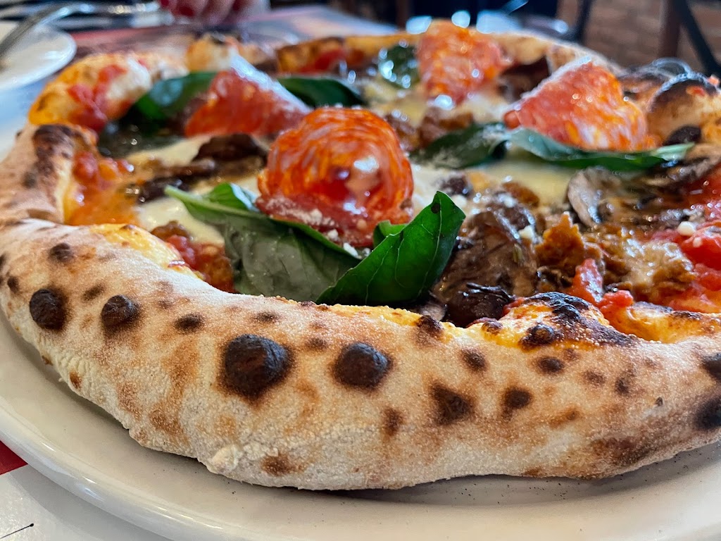 Goodfellas Wood Oven Pizza | 240 Leighland Ave, Oakville, ON L6H 3H6, Canada | Phone: (855) 433-5527