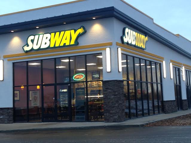 Subway | 1505 Aaron Dr #17, Pilot Butte, SK S0G 3Z0, Canada | Phone: (306) 585-3510