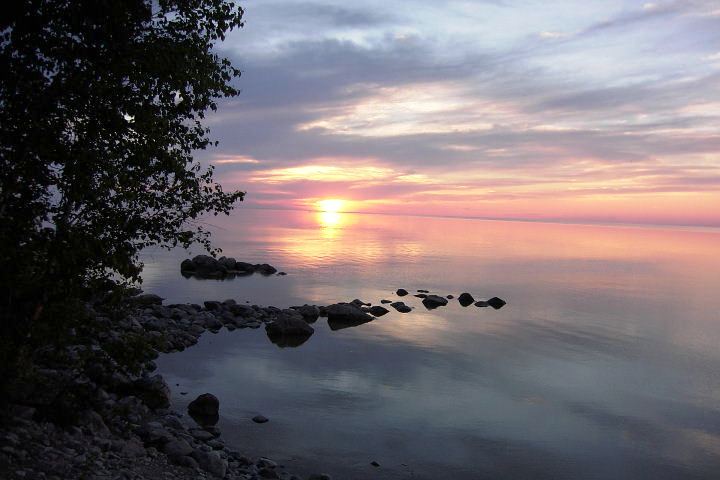 EastShore Realty Inc | Mardrey Bay W, Hillside Beach, MB R0E 2A0, Canada | Phone: (204) 756-2419