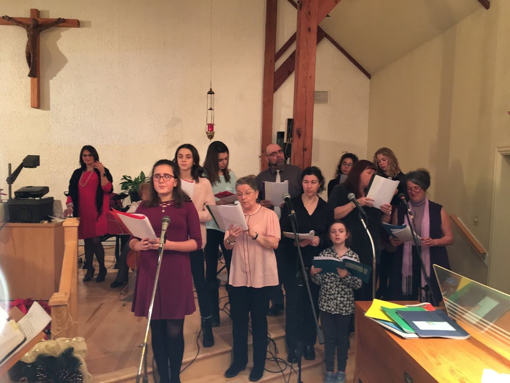 Eglise Saint-Léopold | 3827 Boulevard Sainte-Rose, Laval, QC H7P 4G1, Canada | Phone: (450) 625-1095