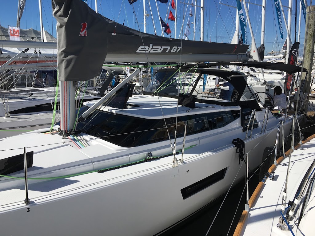 Agence de vente Springline Yacht inc | 982 Rue Principale RR 2, Île-aux-Noix, QC J0J 1G0, Canada | Phone: (514) 705-3695