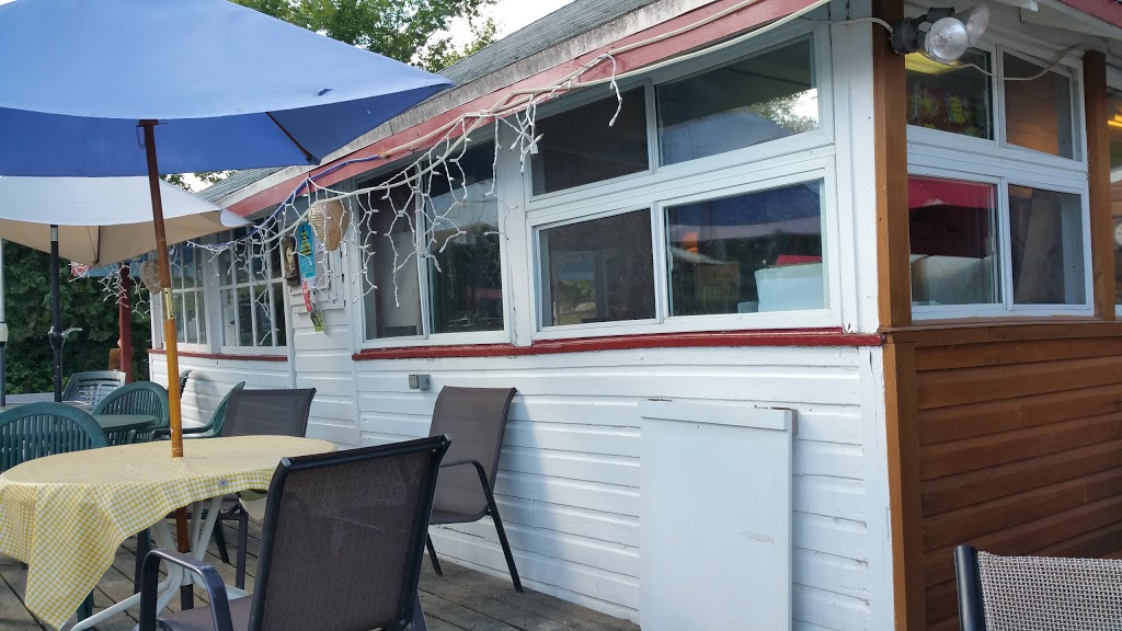 Redlys Country Kitchen | 116 Oak Lake Rd, Stirling, ON K0K 3E0, Canada | Phone: (613) 395-0343
