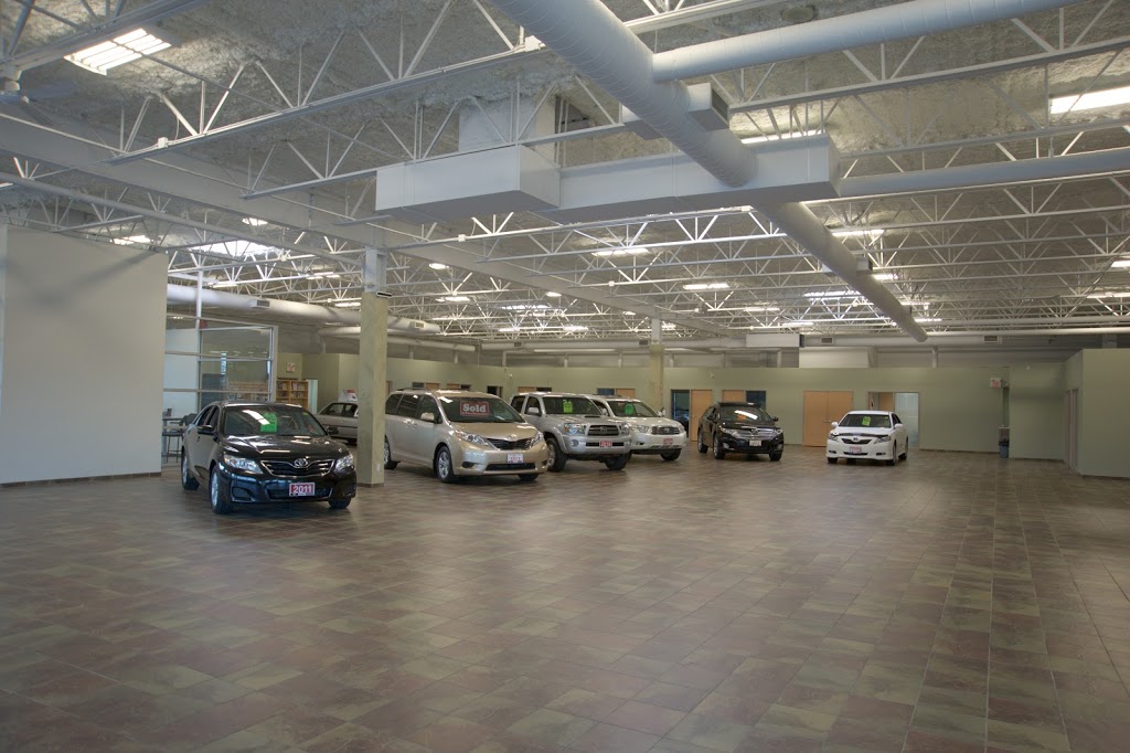 Heffner Pre-Owned Vehicle Centre | 3111 King St E, Kitchener, ON N2A 1B1, Canada | Phone: (519) 748-9666
