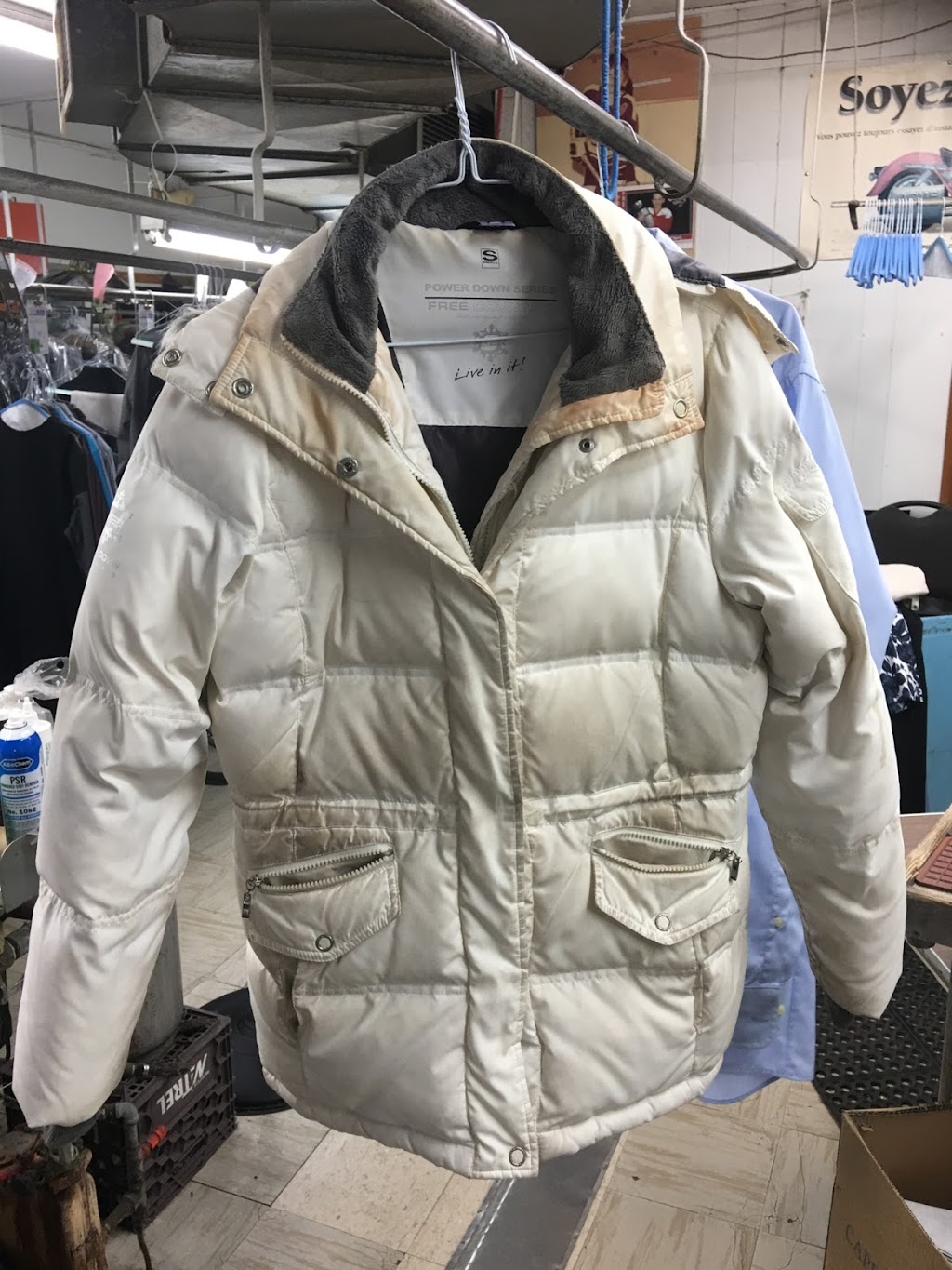 Nettoyeur DAnjou | 6559 Av. Azilda, Anjou, QC H1K 2Z8, Canada | Phone: (514) 352-8500