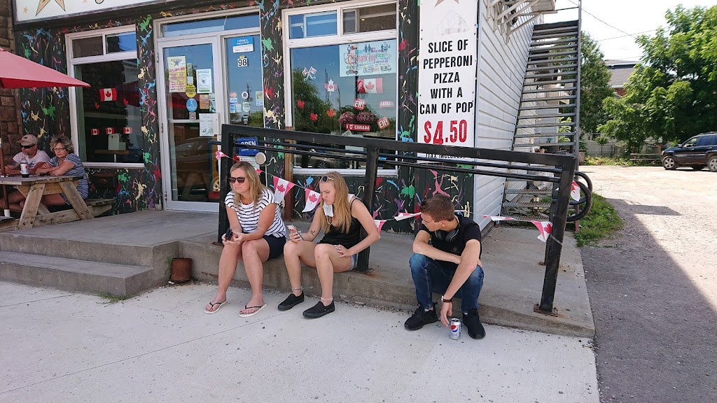 Renfrew Pizzerria | 98 Raglan St S, Renfrew, ON K7V 1R1, Canada | Phone: (613) 432-9898