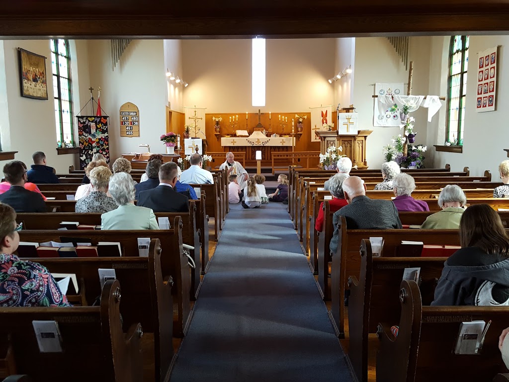 Emmanuel Lutheran Church | 1716 Snyders Rd E, Petersburg, ON N0B 2H0, Canada | Phone: (519) 634-5511