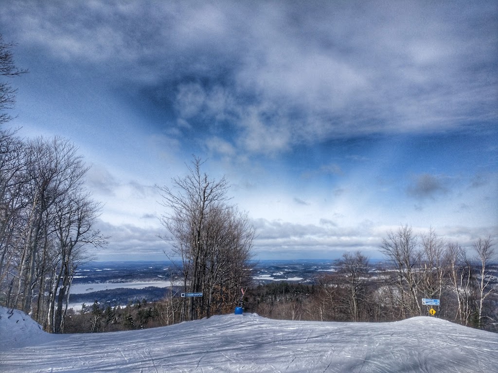 Mont Ste-Marie | 76 Chem. de la Montagne, Lac-Sainte-Marie, QC J0X 1Z0, Canada | Phone: (819) 467-5200