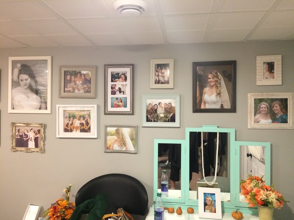 Hair Eclips | 8 Elizabeth St, Johnstown, ON K0E 1T1, Canada | Phone: (613) 802-3186
