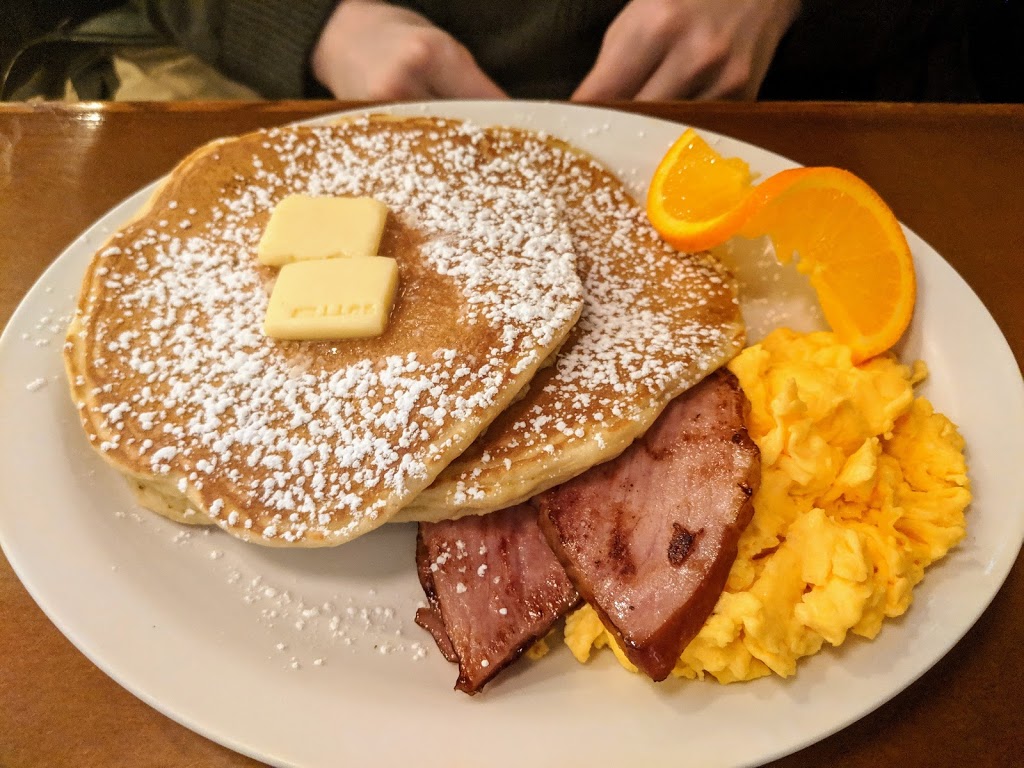 Stellas on Grant | 1895 Grant Ave, Winnipeg, MB R3N 1Z2, Canada | Phone: (204) 488-7810